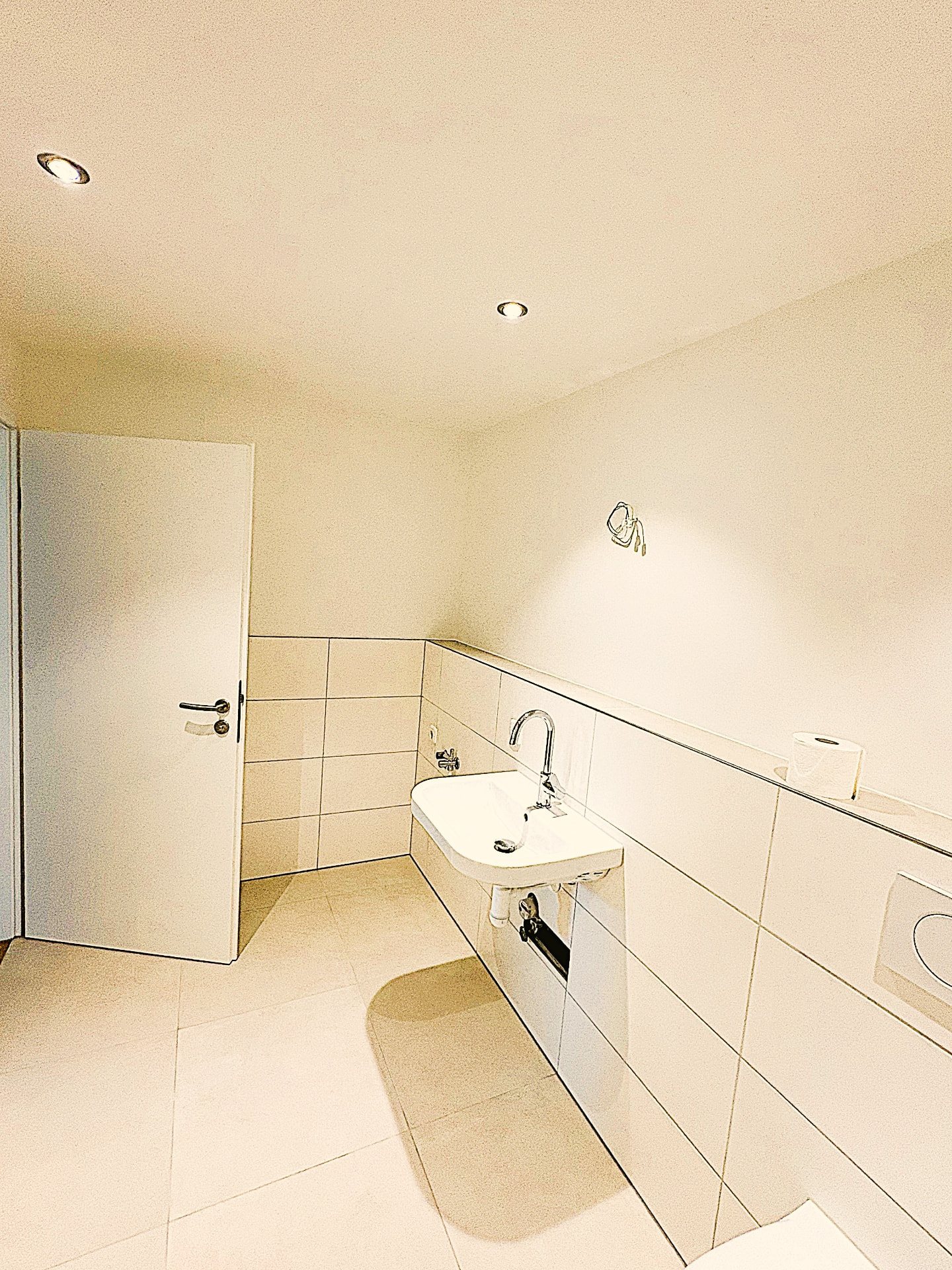 Bodengleiche Dusche mit Handtuchwärmer